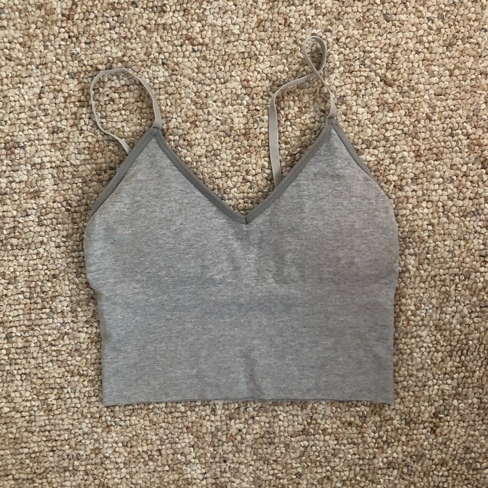Padded mid length sports bra